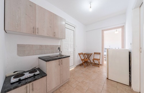 Kavos Apartment | Apartment 'Gavriil G2' with Sea View, Wi-Fi and Air Conditioning