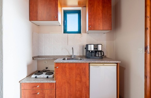 Kavos Apartment | Apartment 'Gavriil G3' with Sea View, Wi-Fi and Air Conditioning