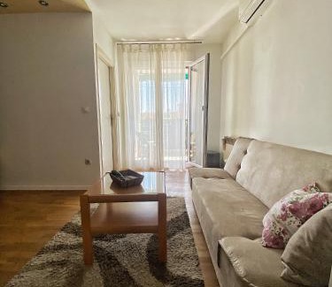 Vranjic Apartment | Apartment Ginna