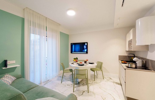 Piano di Sorrento Apartment | Apartment 'Gio Mar Green' with Mountain View, Wi-Fi and Air Conditioning