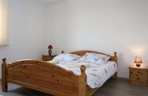 Cesarica Apartment | Apartment Golic-2 by Interhome