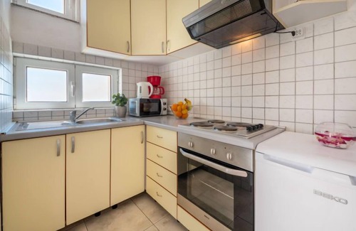 Cesarica Apartment | Apartment Golub by Interhome