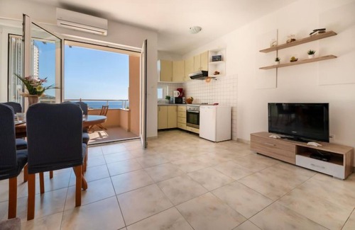Cesarica Apartment | Apartment Golub by Interhome