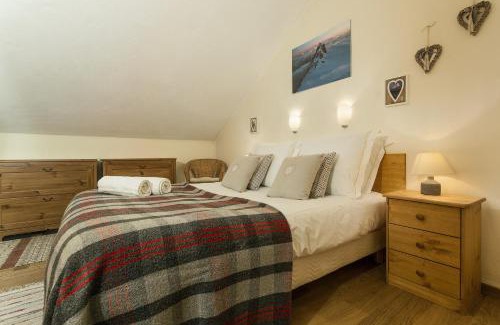 Chamonix City Centre Apartment | Apartment Grepon 6 Incredible Mont Blanc View Chamonix