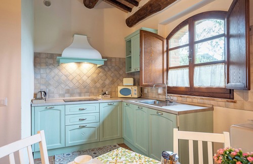 Vergelle Apartment | Apartment 'Greta' with Shared Pool, Wi-Fi and Air Conditioning