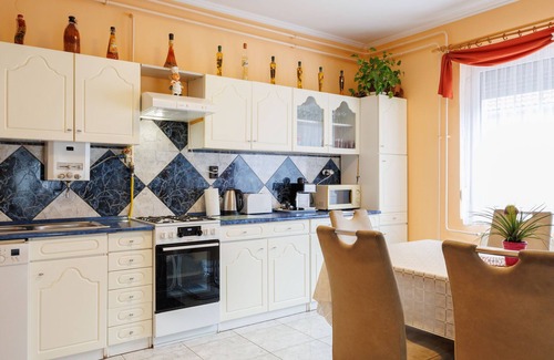 Balatonszemes Apartment | Apartment Gyula by Interhome