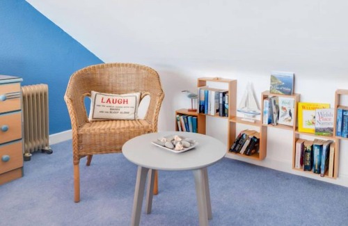 Aberaeron Apartment | Apartment Harbour View in New Quay - 4 persons, 2 bedrooms