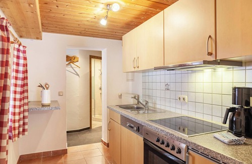 Hammersbach Apartment | Apartment 'Haus Niklos - Waldeck' with Mountain View, Garden & Wi-Fi