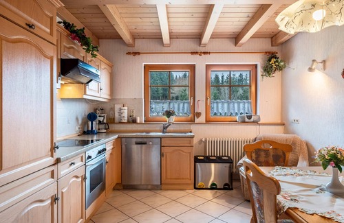 Schonach im Schwarzwald Apartment | Apartment 'Haus Silberberg' with Shared Garden, Balcony and Wi-Fi