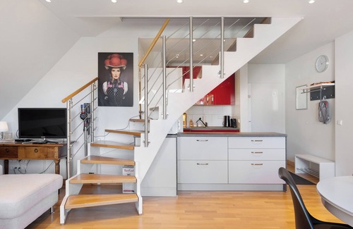 Saig Apartment | Apartment 'Hirschsprung Saig' with Mountain View, Wi-Fi and Air Conditioning