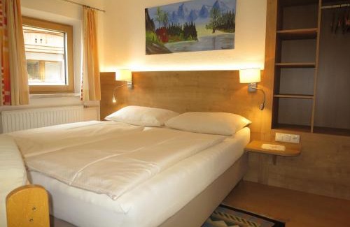 Sankt Anton am Arlberg Apartment | Apartment Hof am Schönbach-3 by Interhome