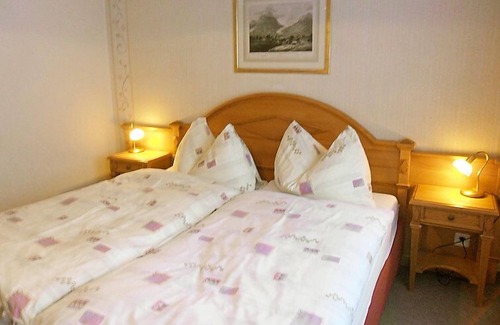 Grindelwald Apartment | Apartment Hotel Hirschen in Grindelwald - 5 persons, 3 bedrooms