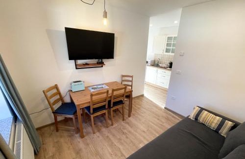 Gozd Martuljek Apartment | Apartment House Prezlc