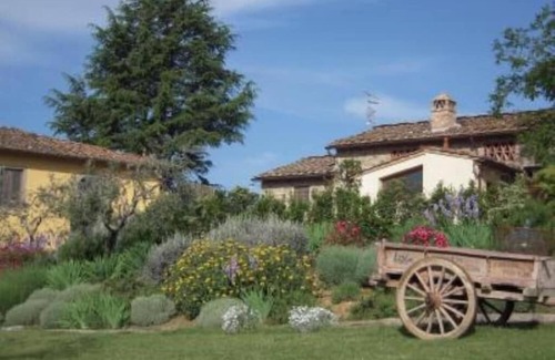 San Casciano in Val di Pesa House | Apartment House with garden Tuscany Chianti , Florence 15km.