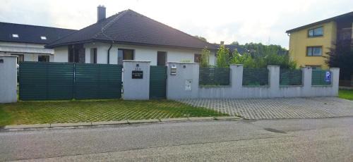 Svaty Kriz Apartment | Apartment house with sauna and jacuzzi Svätý Kríž 2