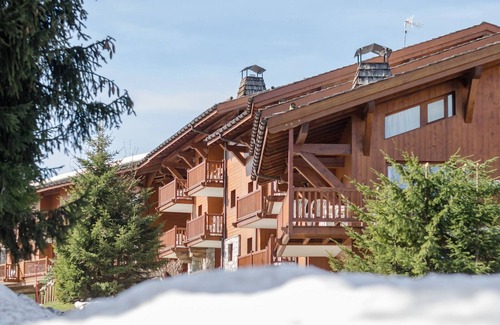 Arc-1800 Apartment | Apartment in Arcs 1800 with direct slope access and spa