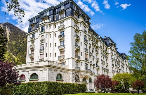 Chamonix City Centre Apartment | Apartment in prestigious residence in the heart of Chamonix + free parking