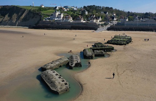 Creully Apartment | Apartment in the Heart of Normandy. nClose to the D-Day Beaches!
