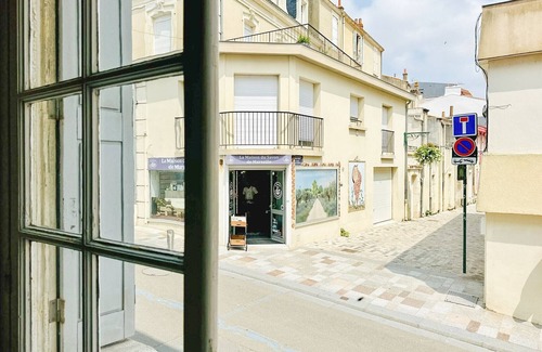 Les Sables d'Olonne Apartment | Apartment in the heart of Les Sables d’Olonne