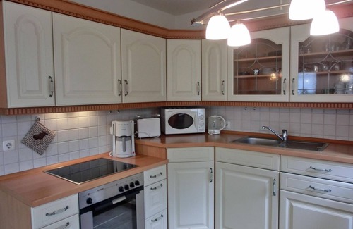 Graal Mueritz Apartment | Apartment i8 - 2-room apartment close to the beach on the ground floor for 3 pers.