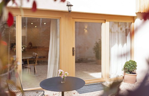 Rosenfeld Apartment | Apartment 'Im Gräbele' with Private Terrace, Private Garden and Wi-Fi