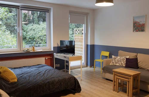Duisburg City Center Apartment | Apartment im Zentrum mit Terrasse und Parkplatz