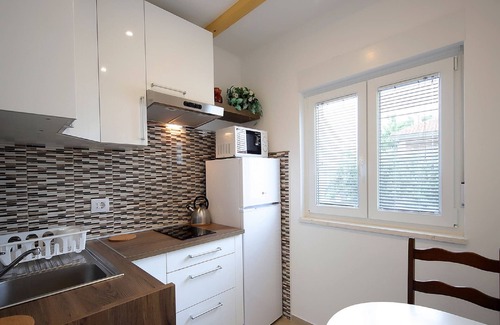 Silo Apartment | Apartment in Šilo near Sea Beach