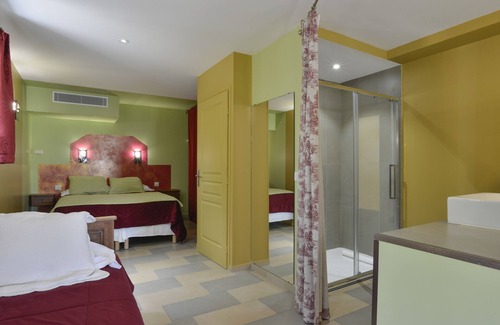 Porto Pollo House | Apartment In A Hotel 'Demeure Vigna - Boutique Hotel' with Private Pool and Private Terrace