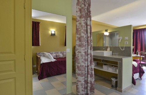 Porto Pollo House | Apartment In A Hotel 'Demeure Vigna - Boutique Hotel' with Private Pool and Private Terrace