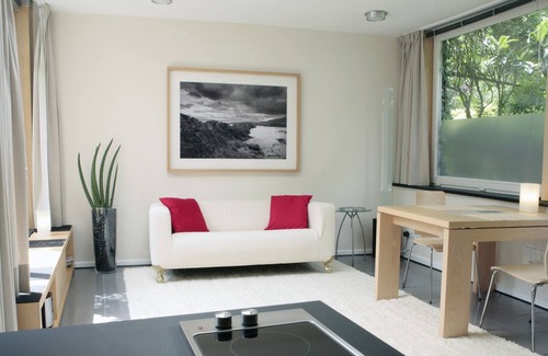 Riehl Apartment | Apartment in a quiet, green residential area and still close to the city