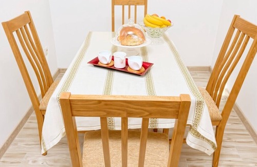 Drasnice Apartment | Apartment in a small village Drašnice. Two-bedroom apartment on the beach with sea and island view.
