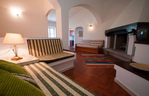 Giannella House | Apartment in an ancient Maremma farmhouse 250 meters from the Giannell beach