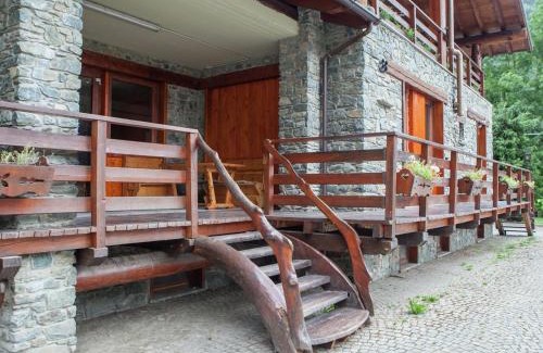 Antey-Saint-Andre Apartment | Apartment in Antey-Saint-André near Ski Lift