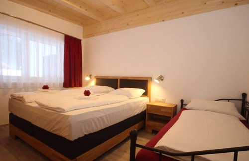 Grundau Apartment | Apartment in Kirchberg in Tyrol with Bergblick