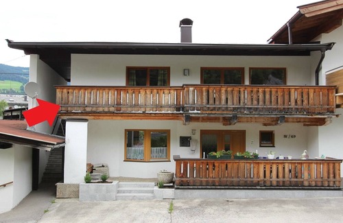 Lauterbach Apartment | Apartment in Brixen near Ski Bus