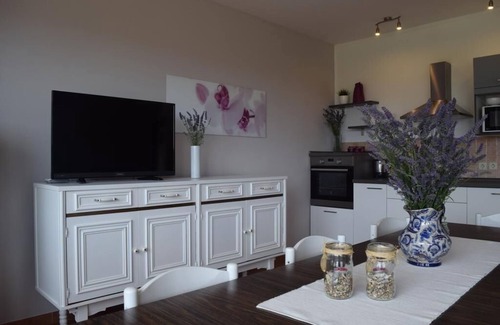 Rab Apartment | Apartment in Banjol with Balcony, Air condition, WIFI, Dishwasher (4888-1)