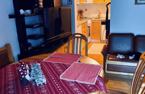 Kranjska Gora Apartment | Apartment in center of Kranjska Gora - Snežinka 1