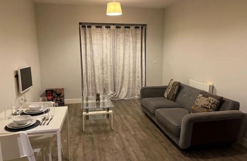 Gillingham Apartment | Apartment in Central Gillingham