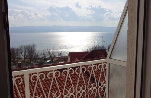 Duce Apartment | Apartment in Duće with Seaview, Balcony, Air condition, WIFI (237-1)
