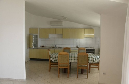 Duce Apartment | Apartment in Duće with Seaview, Terrace, Air condition, WIFI (900-2)