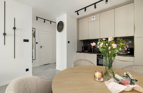 Dziwnow Apartment | Apartment in Dziwnow by River and Beach