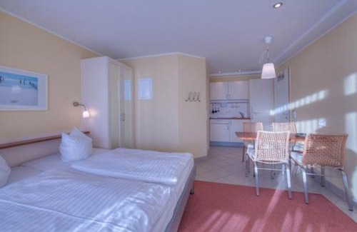 Mirow Apartment | Apartment in Granzow near the lake
