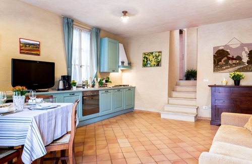 Siena Apartment | Apartment in historic Villa in Siena "IL CHIANTI"