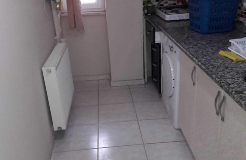 Esenyurt Apartment | Apartment in Istanbul with washer, dryer