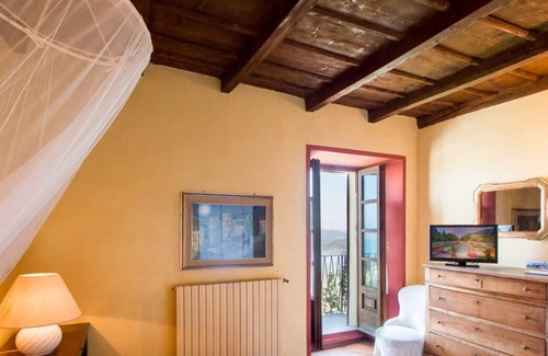 Massino Visconti Apartment | Apartment in villa with shared pool