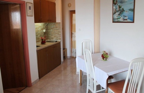 Kali Apartment | Apartment in Kali with Seaview, Balcony, Air condition, WIFI (4566-5)