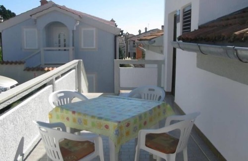 Suha Punta Apartment | Apartment in Kampor with Terrace, Air condition, WIFI, Washing machine (895-3)