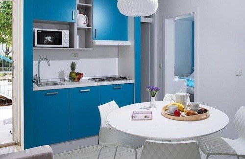 Cove Tri Zala (Zrnovo) Apartment | Apartment in Korculla with pool
