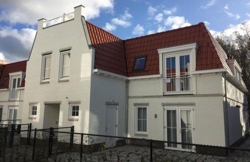 Dishoek Apartment | Apartment in Koudekerke near South Beach, cleaning included