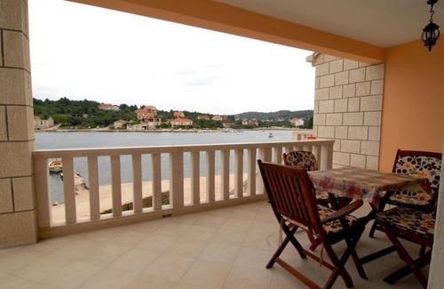 Lumbarda Apartment | Apartment in Lumbarda with Seaview, Terrace, Air condition, WIFI (128-2)